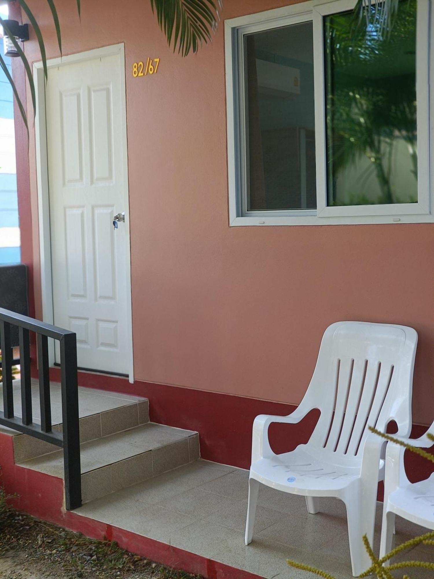 Hotel Chill Land House à Bang Tao Beach  Extérieur photo