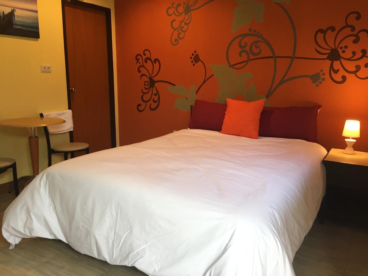 Hotel Chill Land House à Bang Tao Beach  Extérieur photo